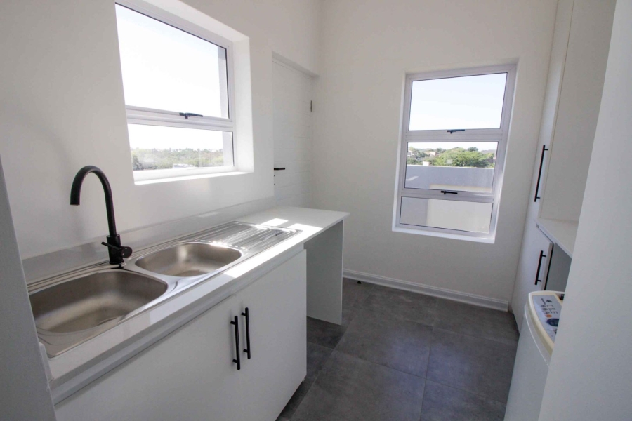 3 Bedroom Property for Sale in Aston Bay Eastern Cape